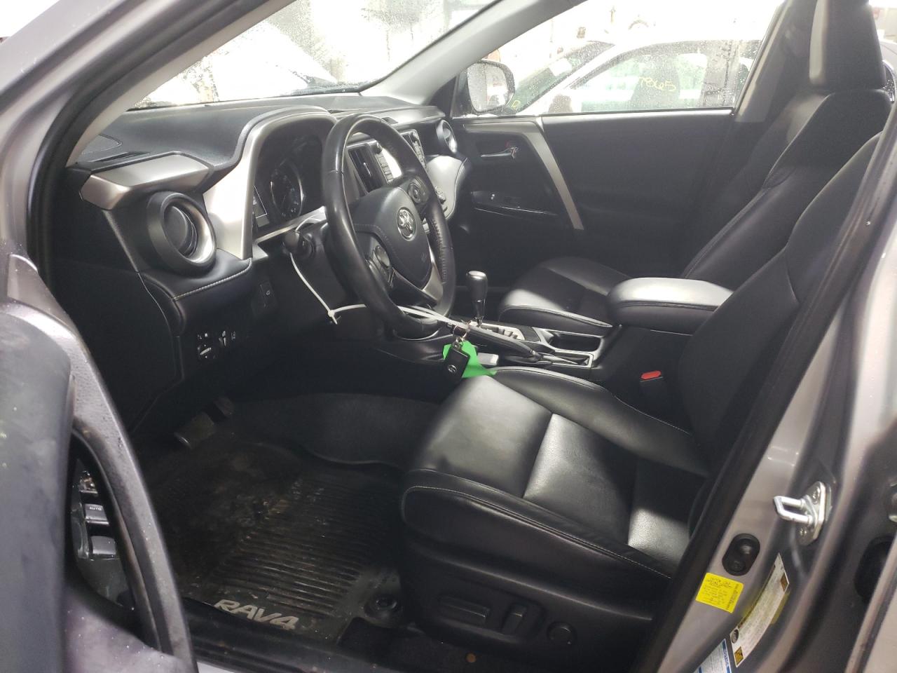 2018 Toyota RAV 4 - Image 7