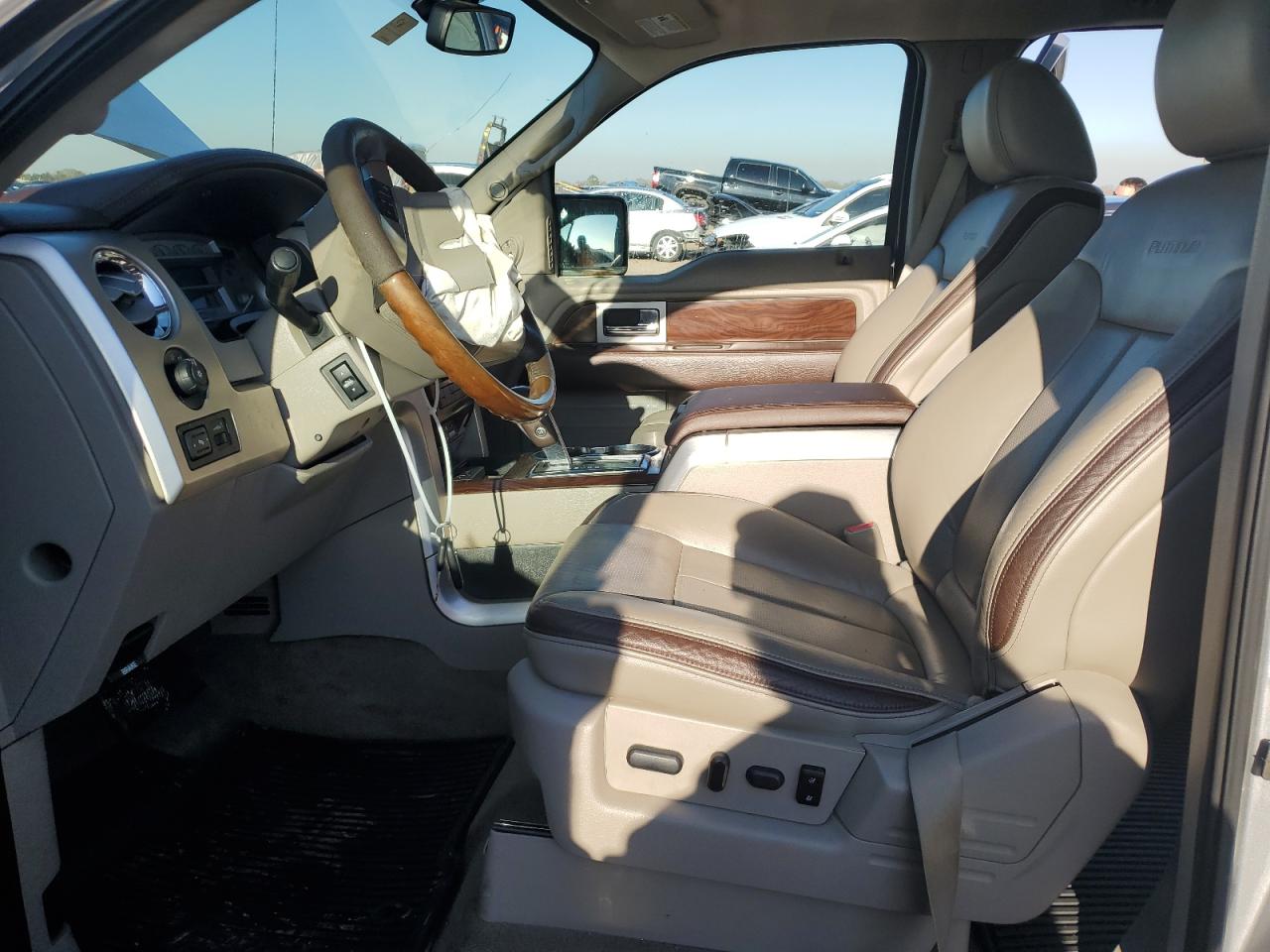 2010 Ford F-150 - Image 7