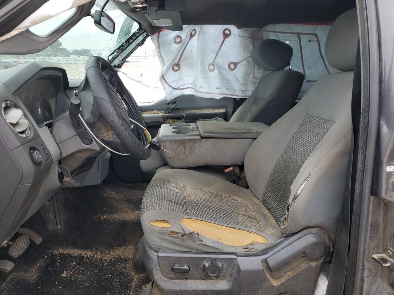 2015 Ford F250 - Image 7