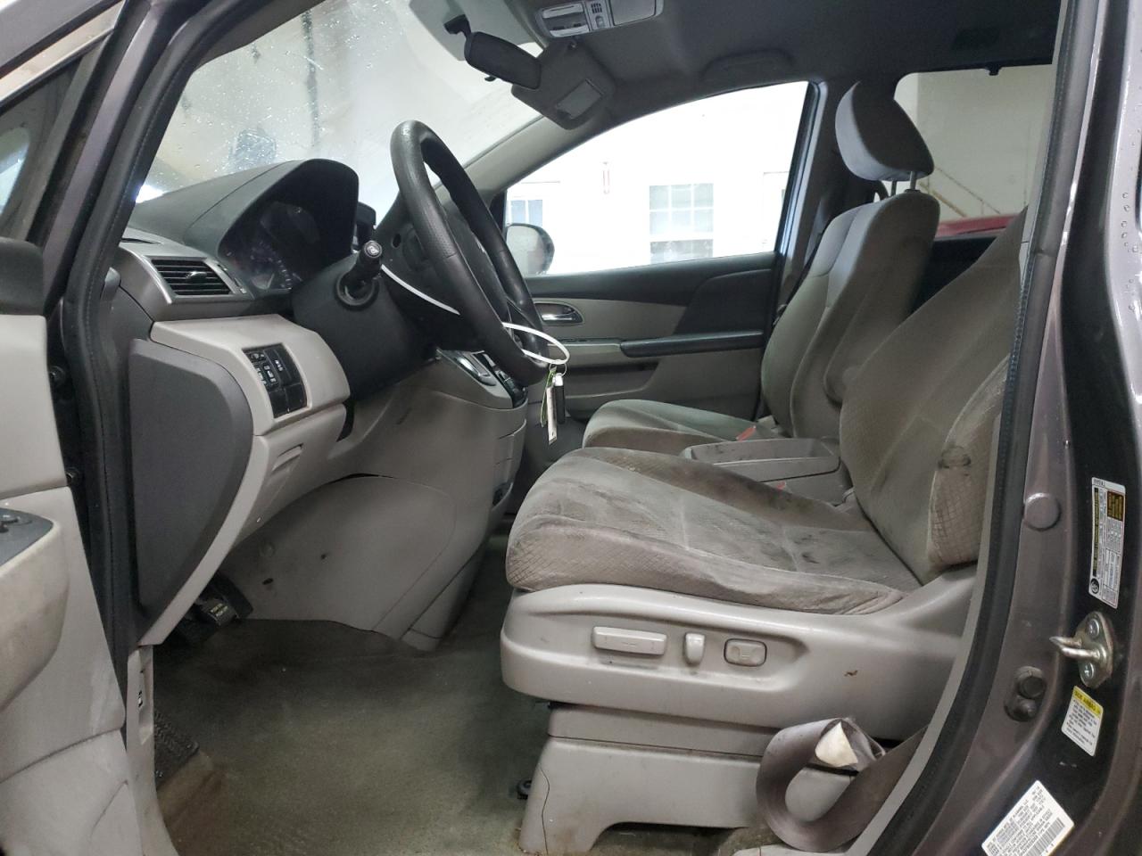 2015 Honda Odyssey - Image 7