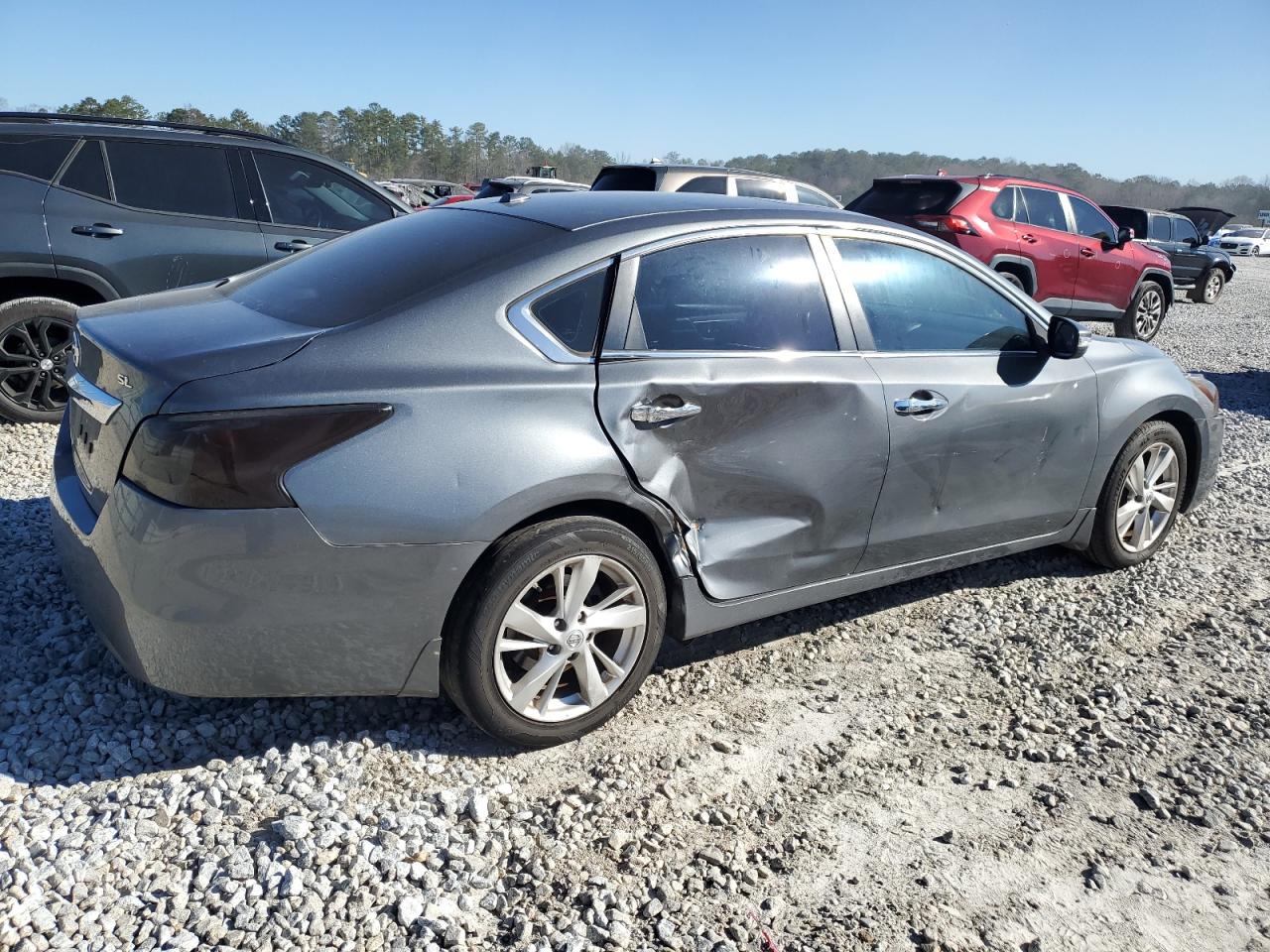 2015 Nissan Altima - Image 3