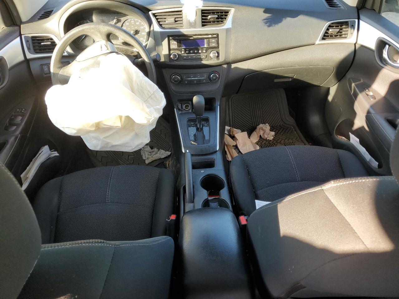 2017 Nissan Sentra - Image 8