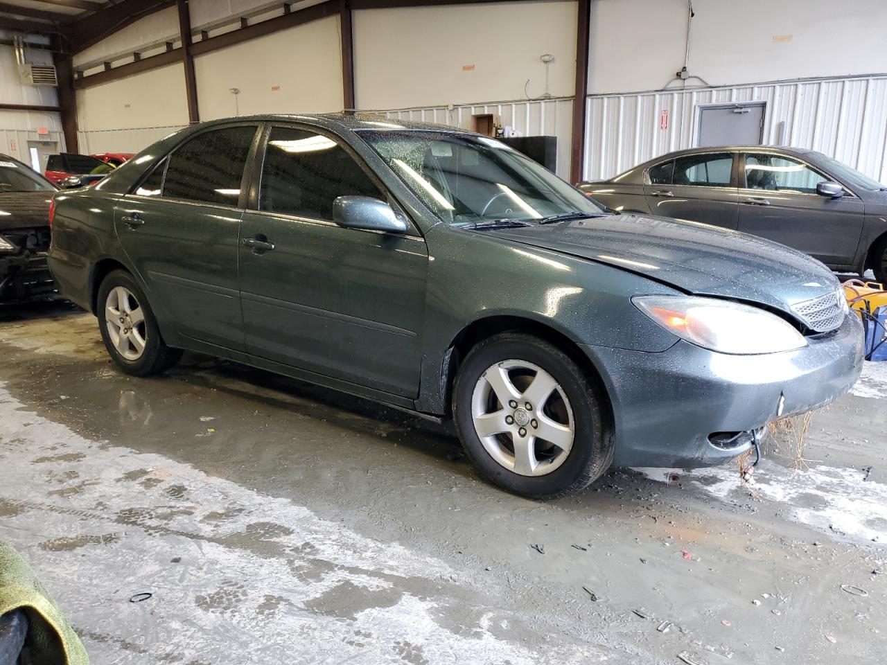 2004 Toyota Camry - Image 4