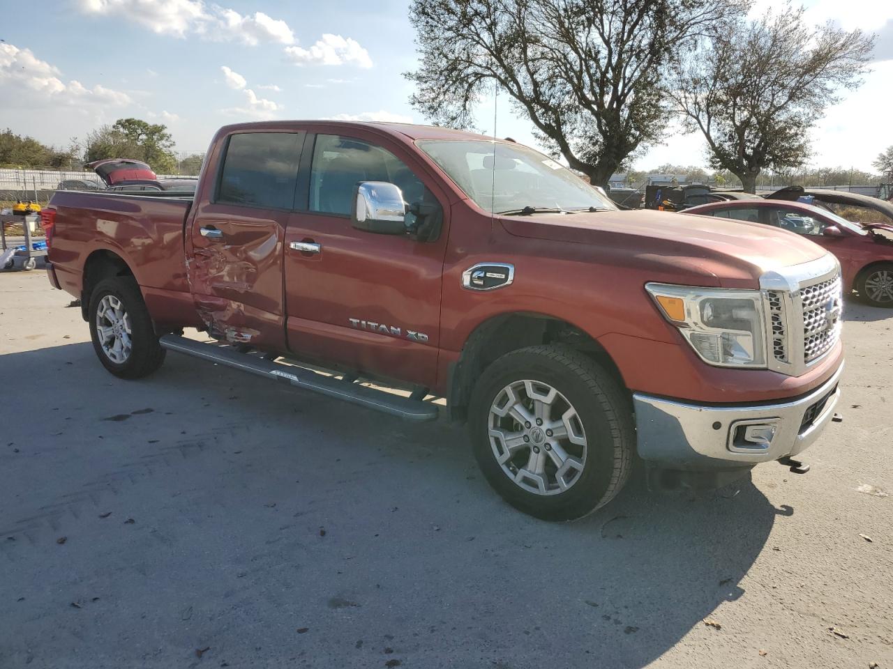 2016 Nissan Titan - Image 4