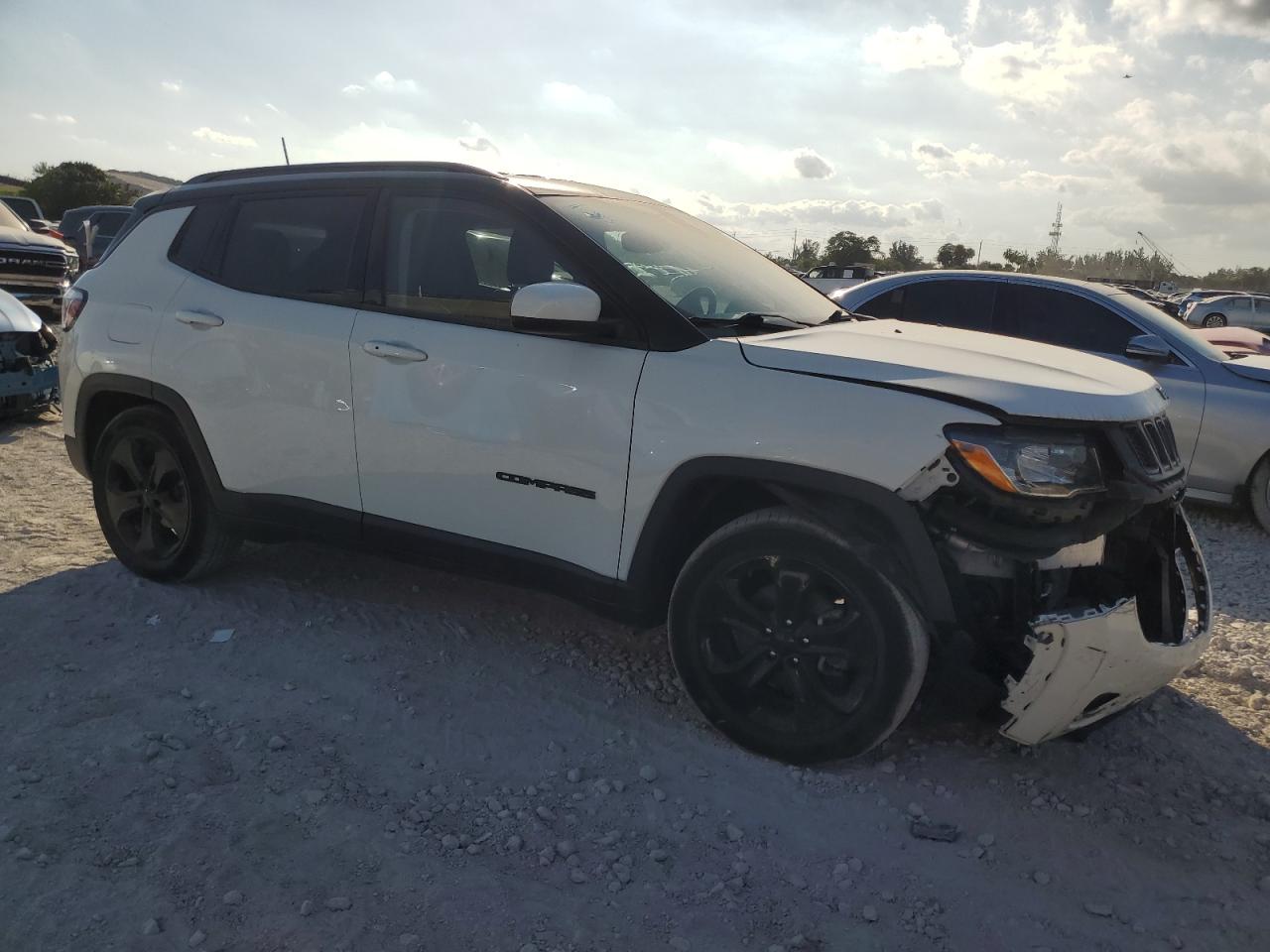 2020 Jeep Compass - Image 4