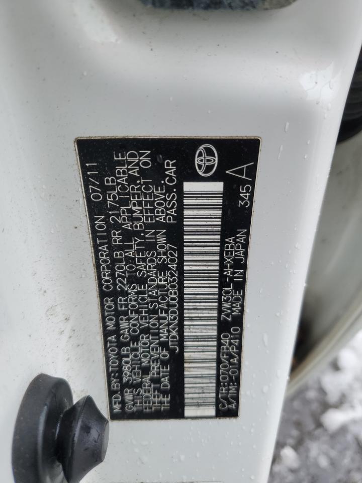 2011 Toyota Prius - Image 12