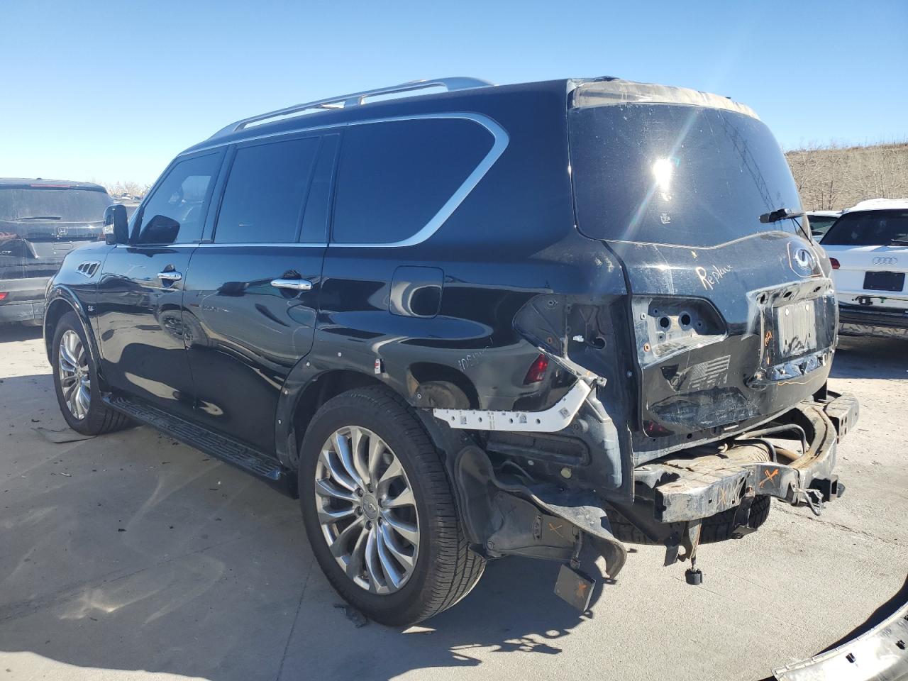 2016 Infiniti QX80 - Image 2