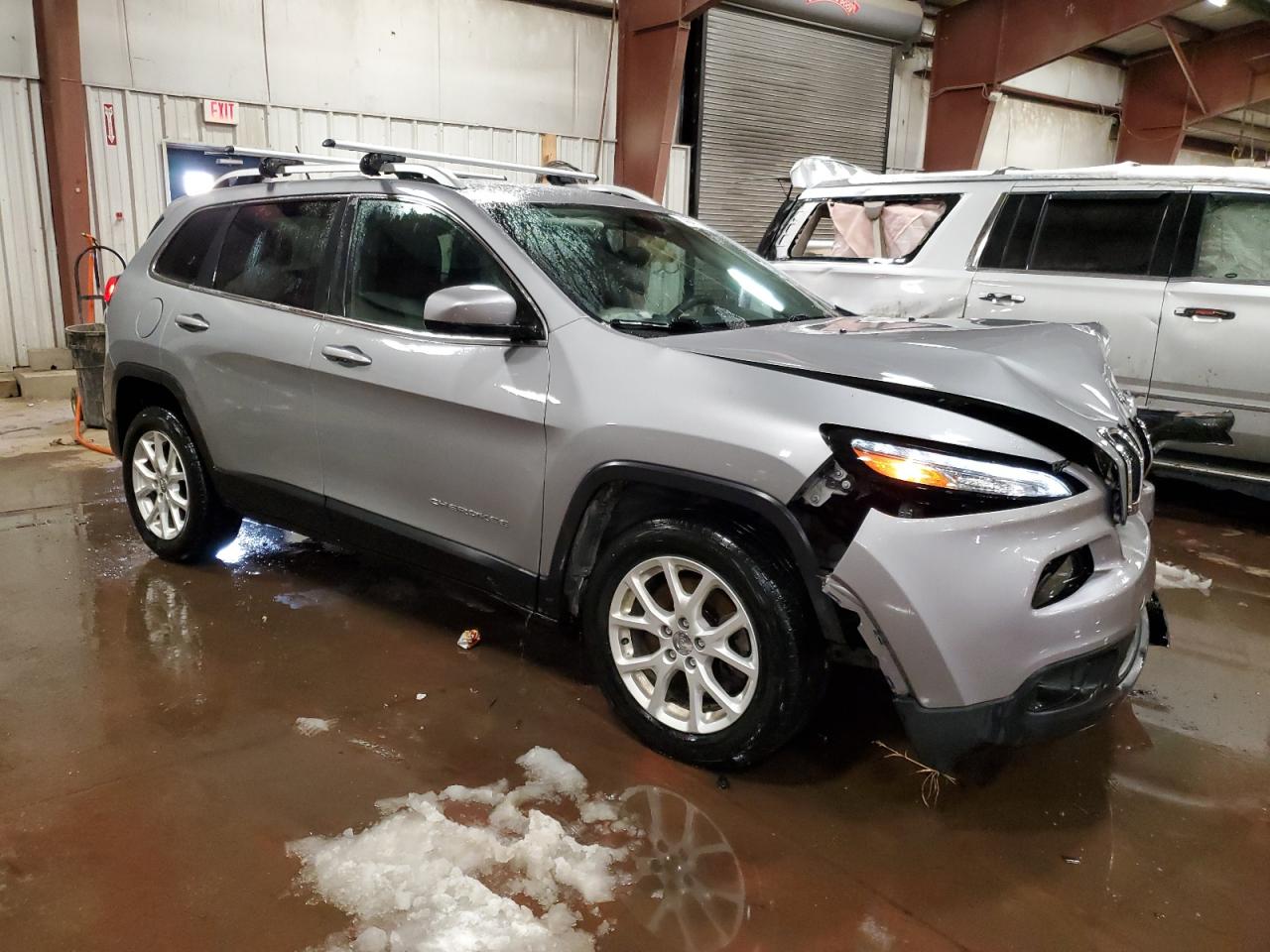 2014 Jeep Grand Cherokee - Image 4