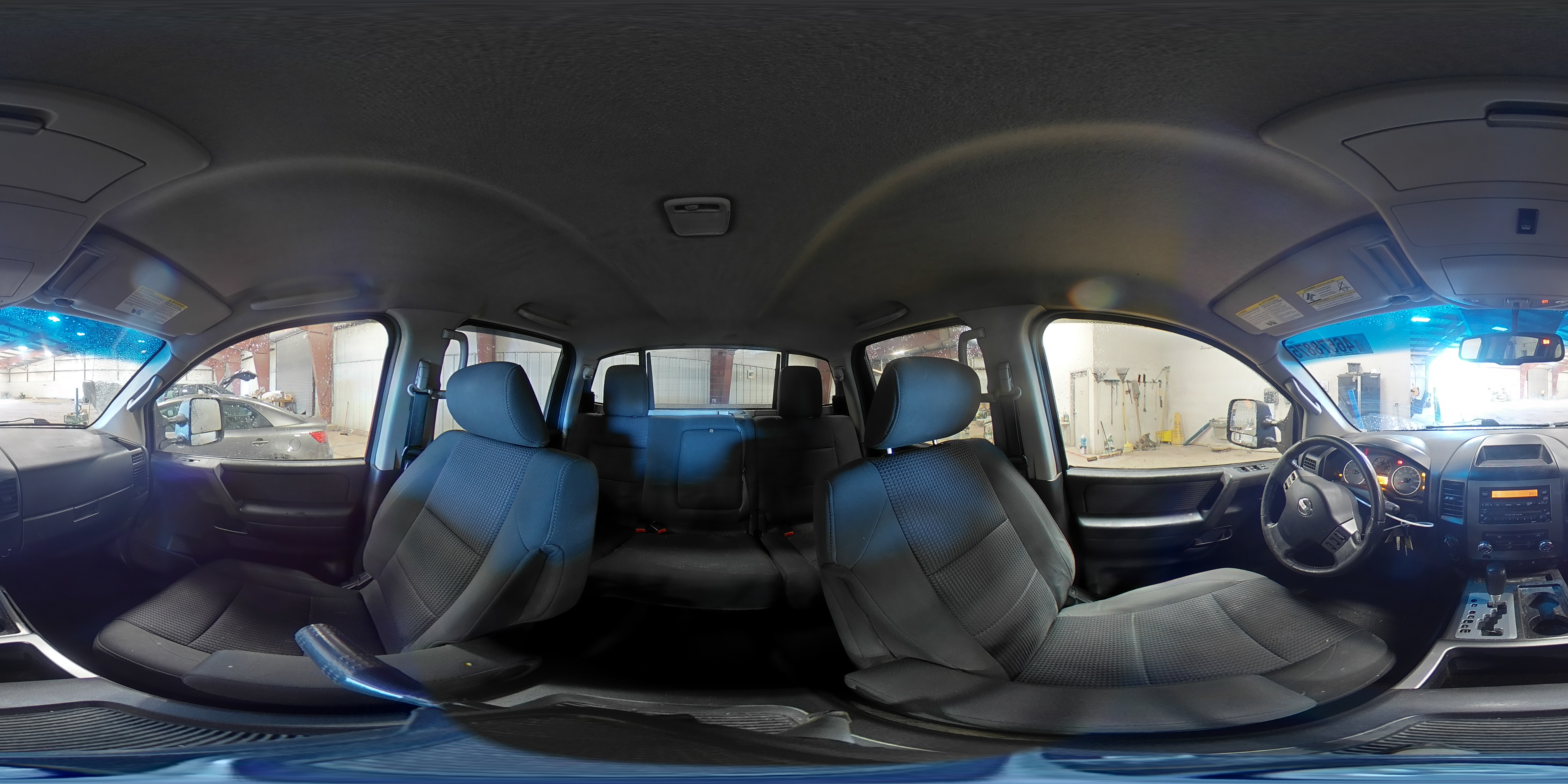 2012 Nissan Titan - Image 14