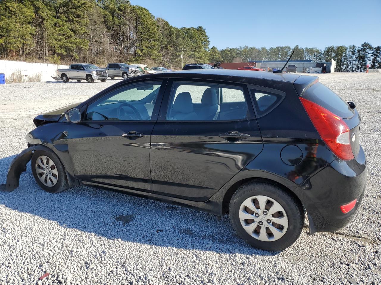 2015 Hyundai Accent - Image 2