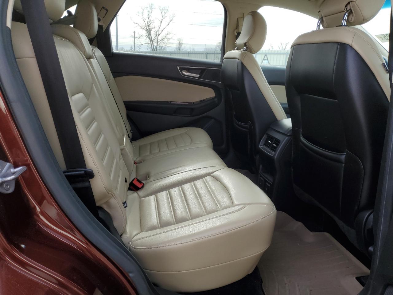 2015 Ford Edge - Image 11