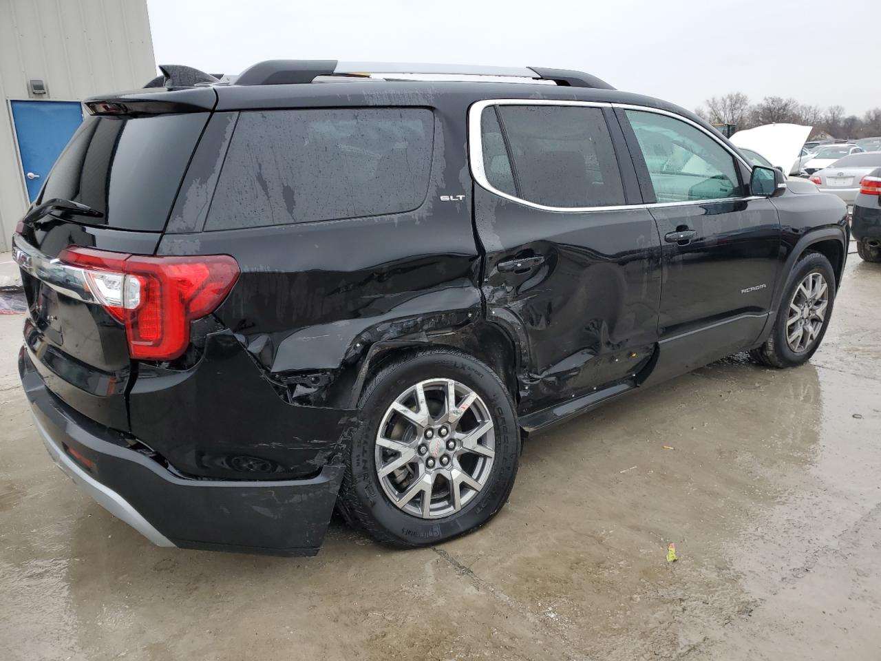 2020 GMC Acadia - Image 3