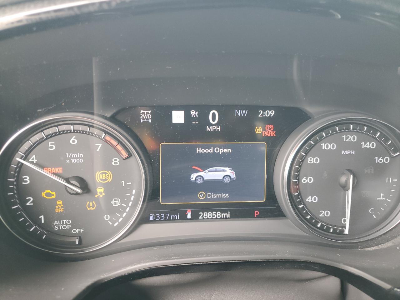 2020 Cadillac XT5 - Image 9