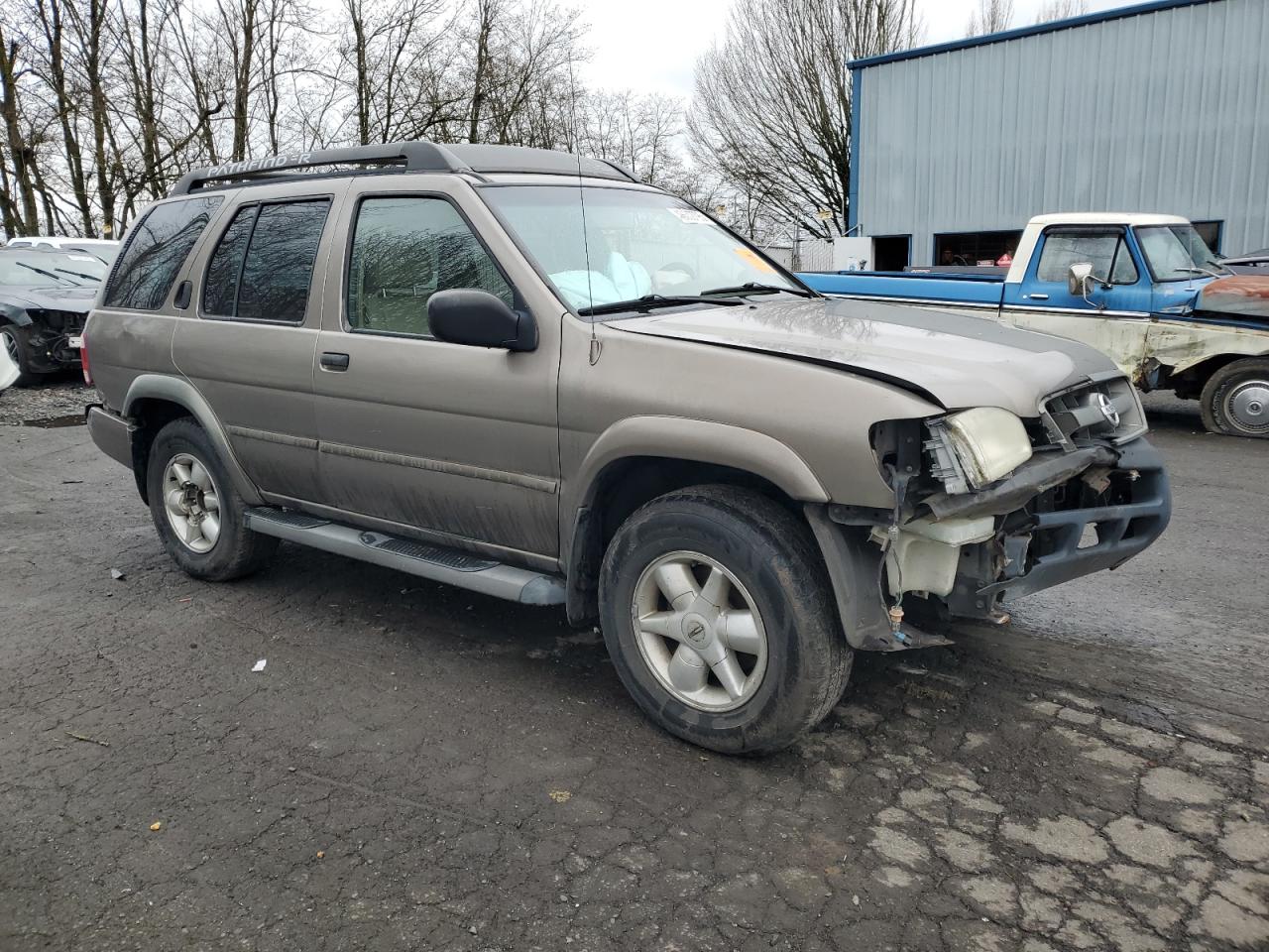 2002 Nissan Pathfinder - Image 4