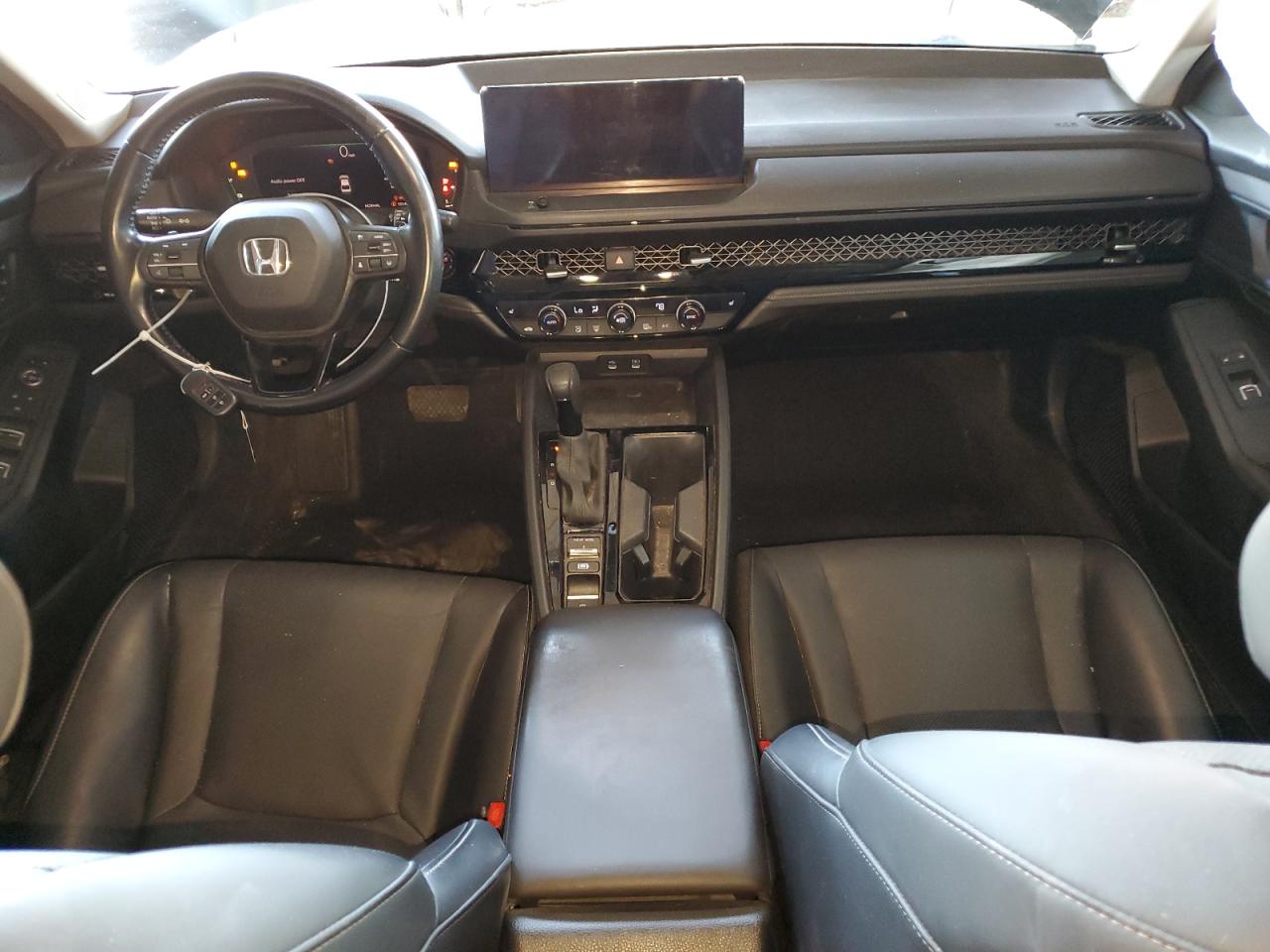 2023 Honda Accord - Image 8