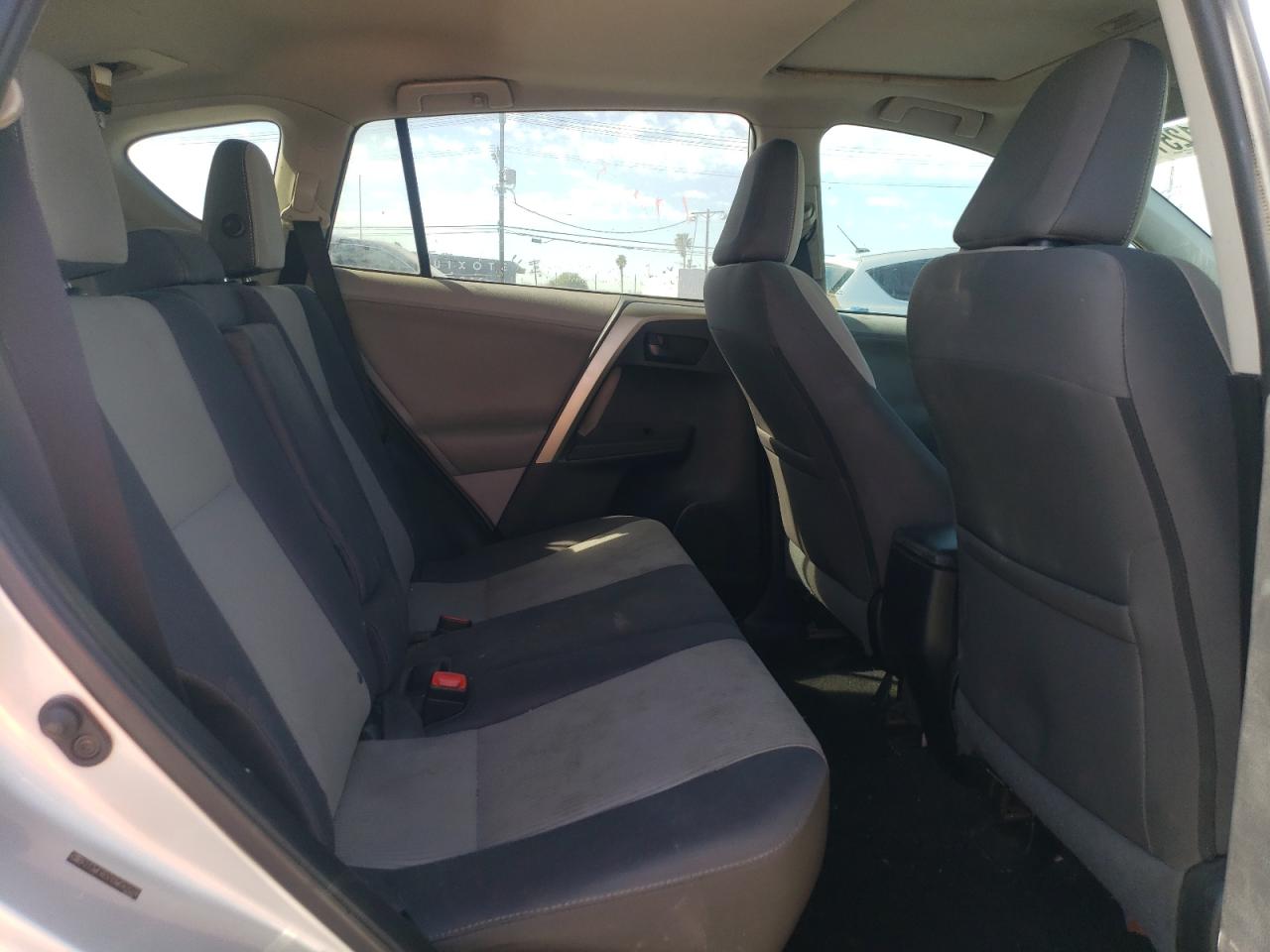 2013 Toyota RAV 4 - Image 11