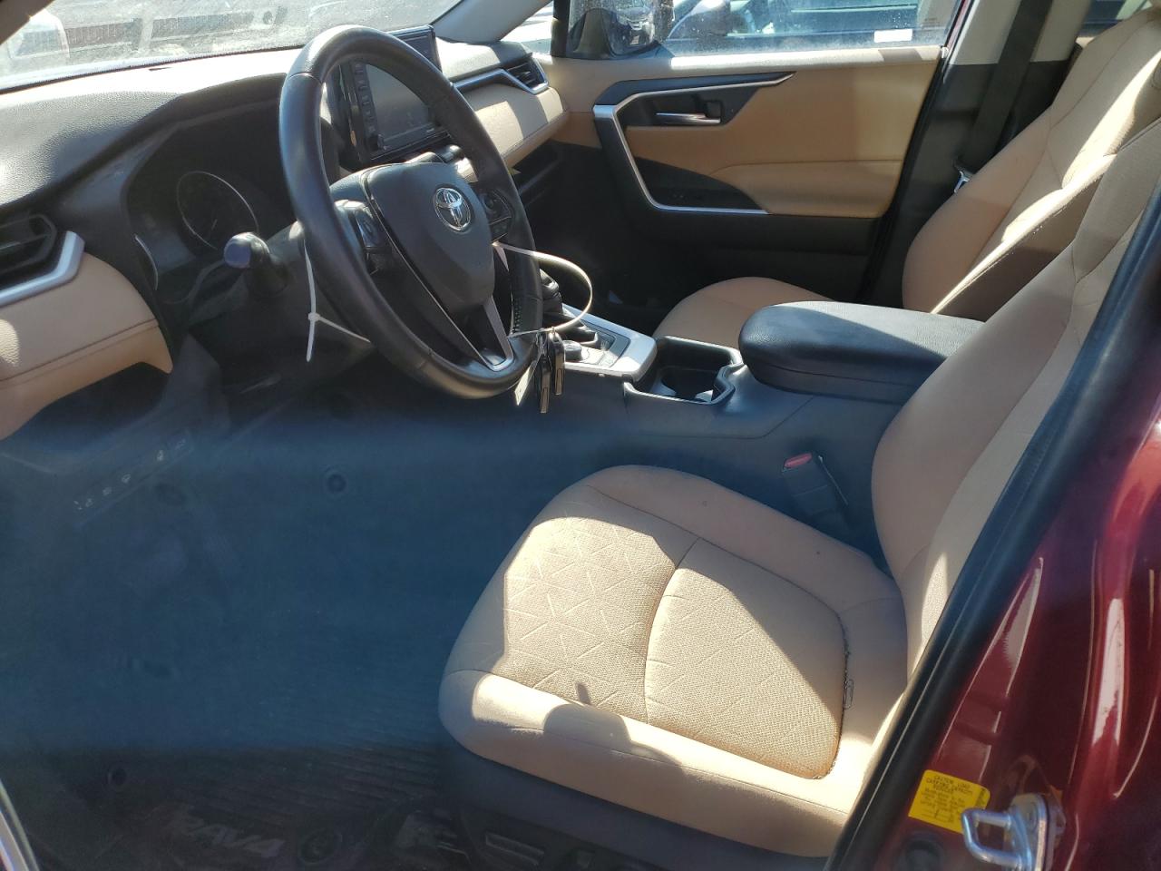 2020 Toyota RAV 4 - Image 7