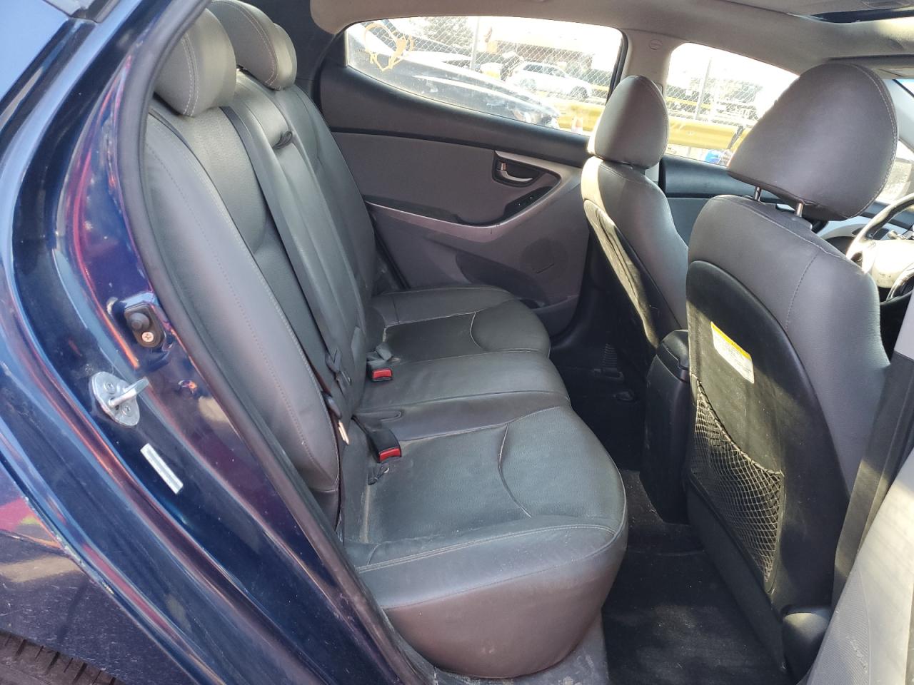 2013 Hyundai Elantra - Image 10