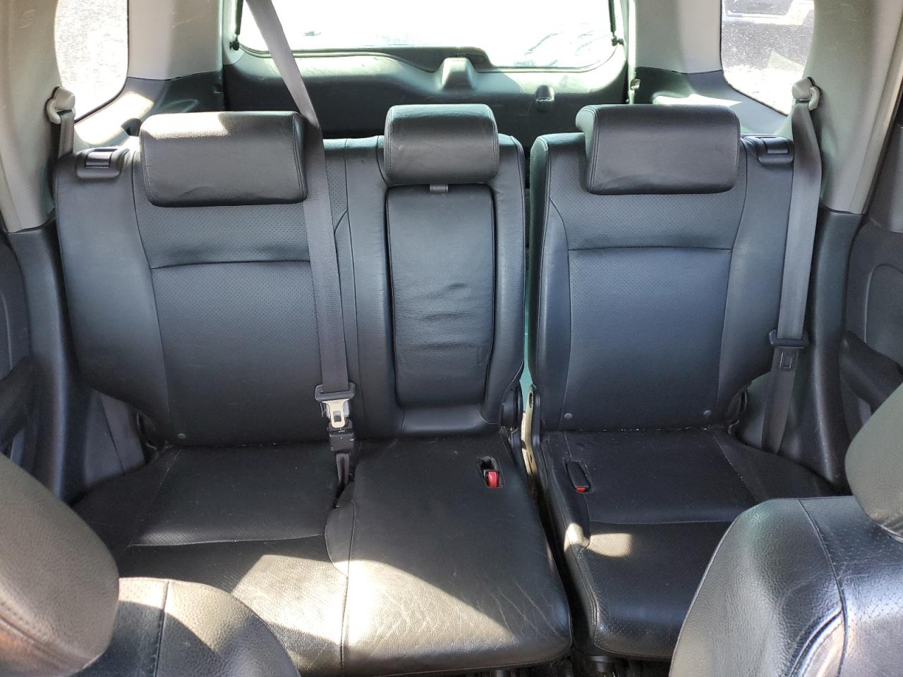 2006 Honda CR-V - Image 10