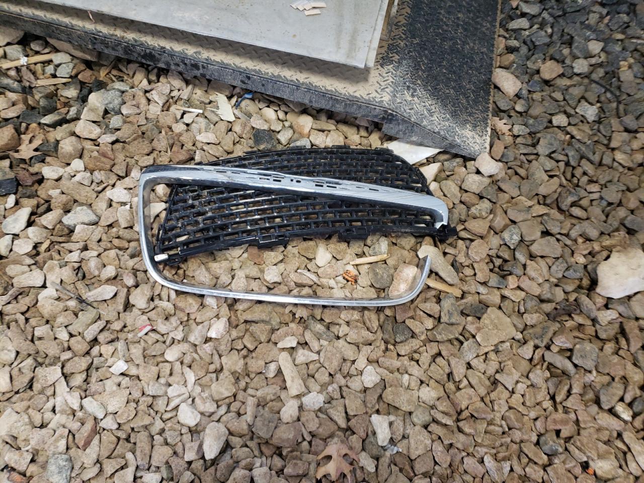 2012 Chrysler 300 - Image 14