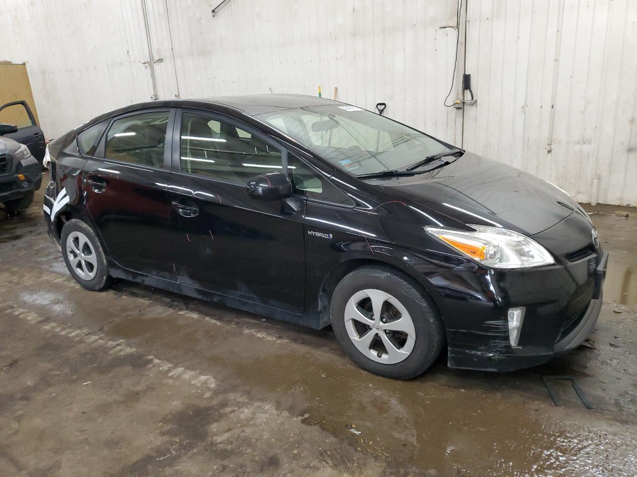 2015 Toyota Prius - Image 4
