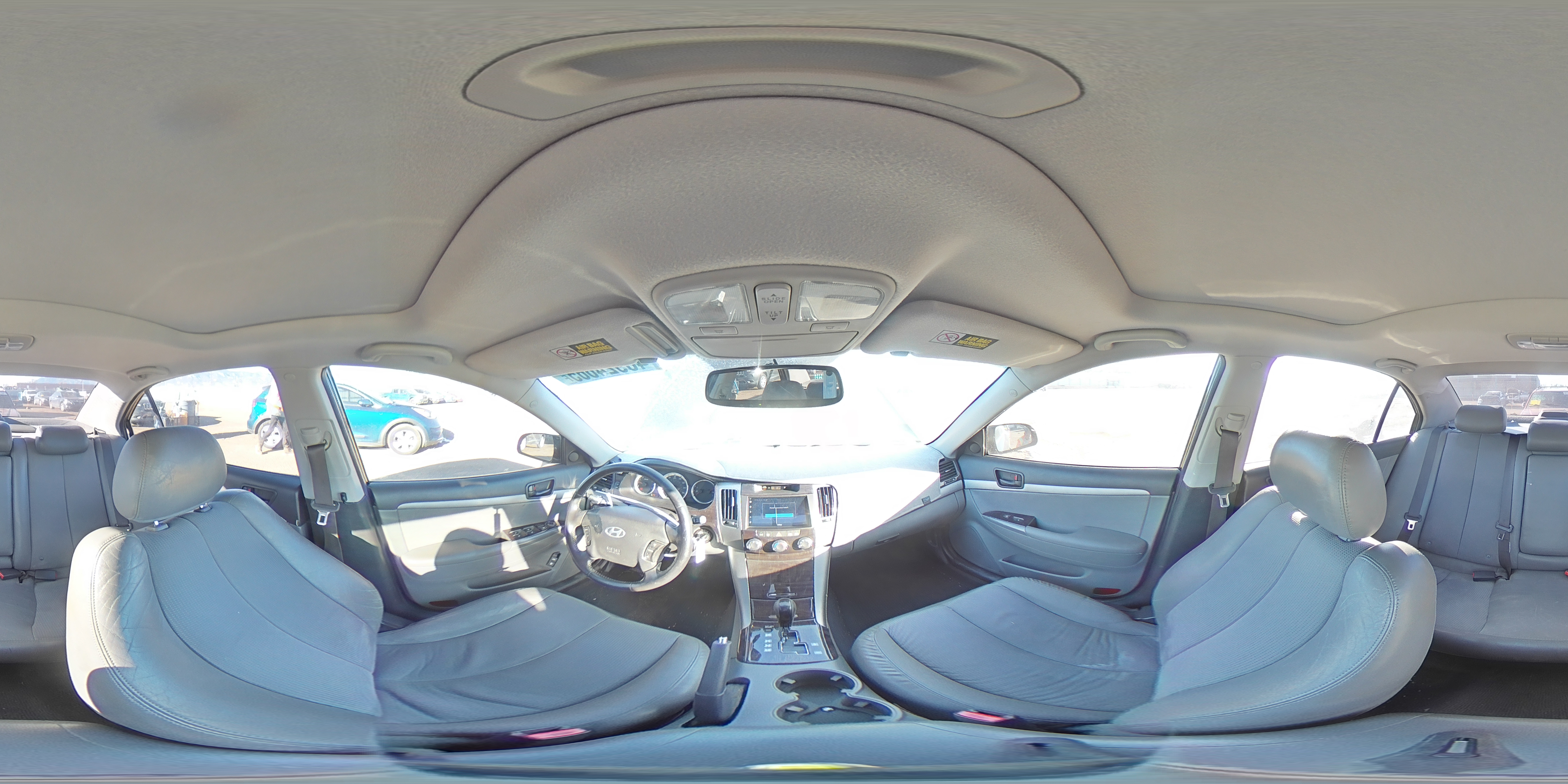 2009 Hyundai Sonata - Image 13