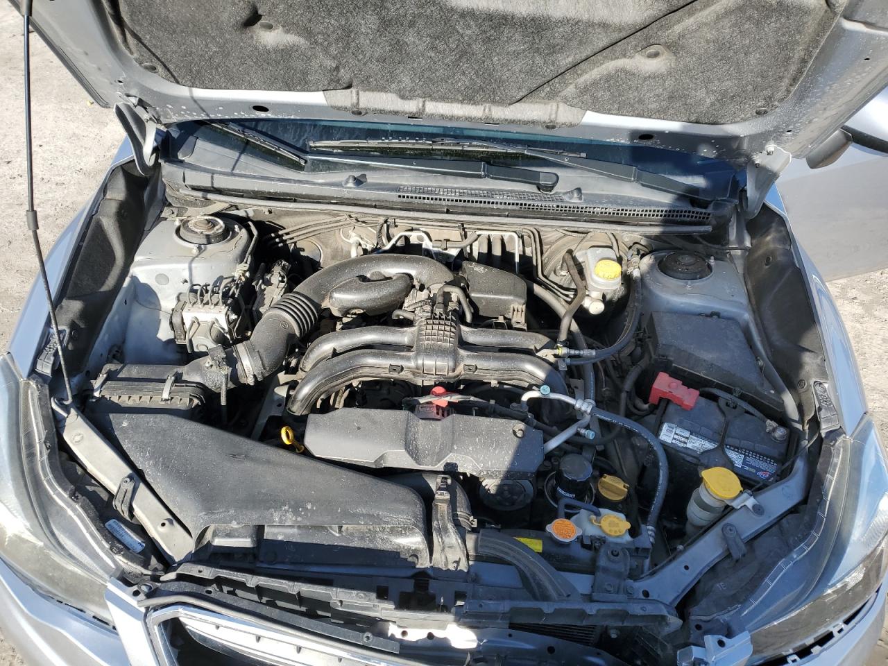 2013 Subaru XV - Image 12