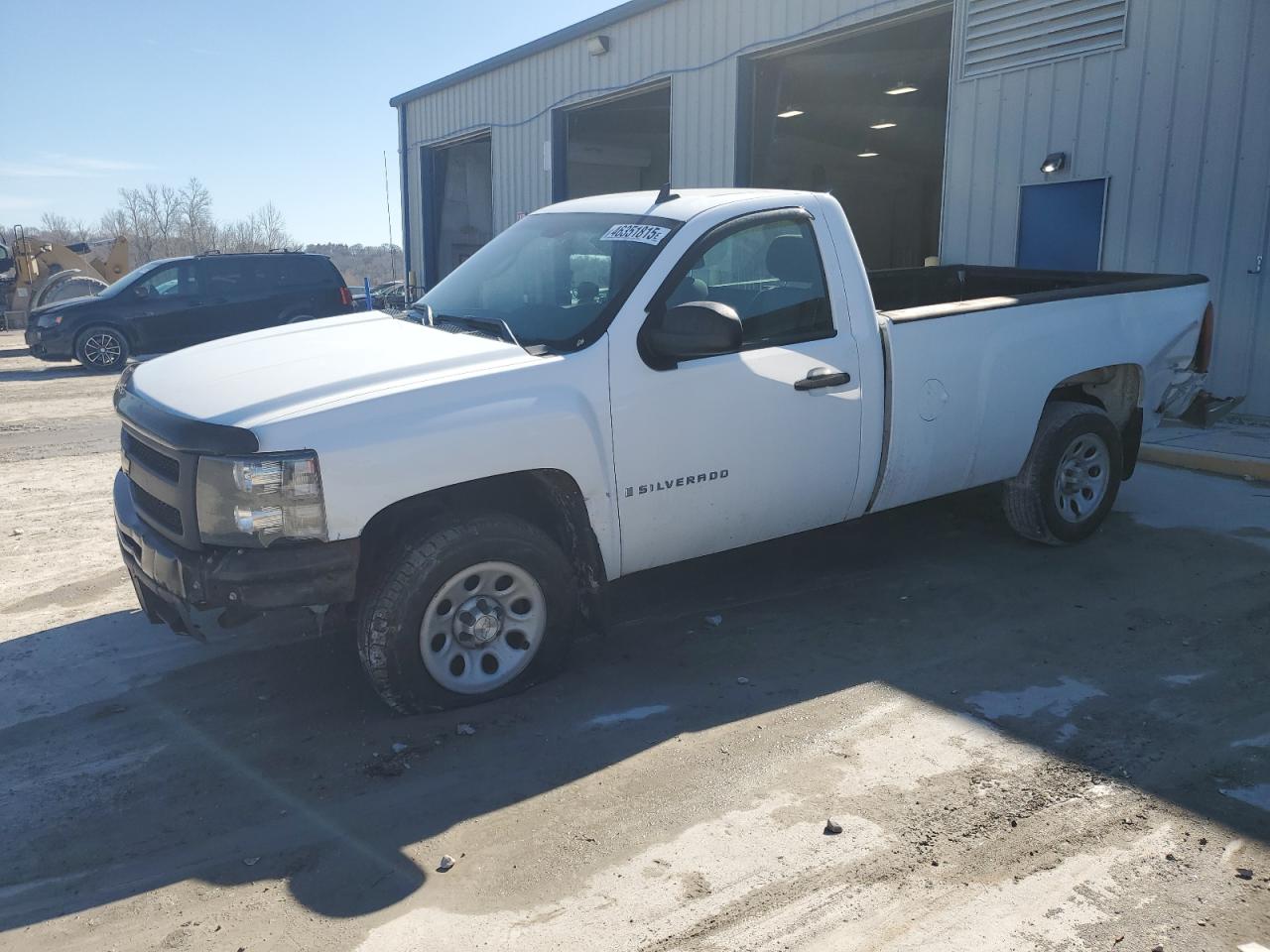 2009 Chevrolet Silverado - Image 1