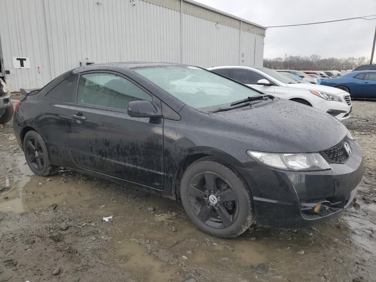 2011 Honda Civic - Image 4