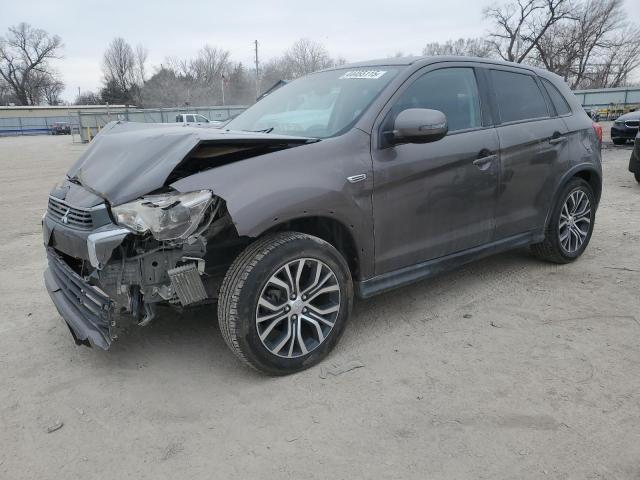 MITSUBISHI OUTLANDER 2017 Серый