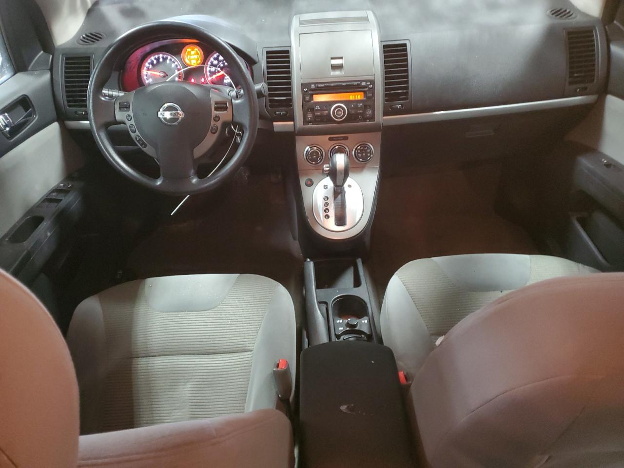2010 Nissan Sentra - Image 8