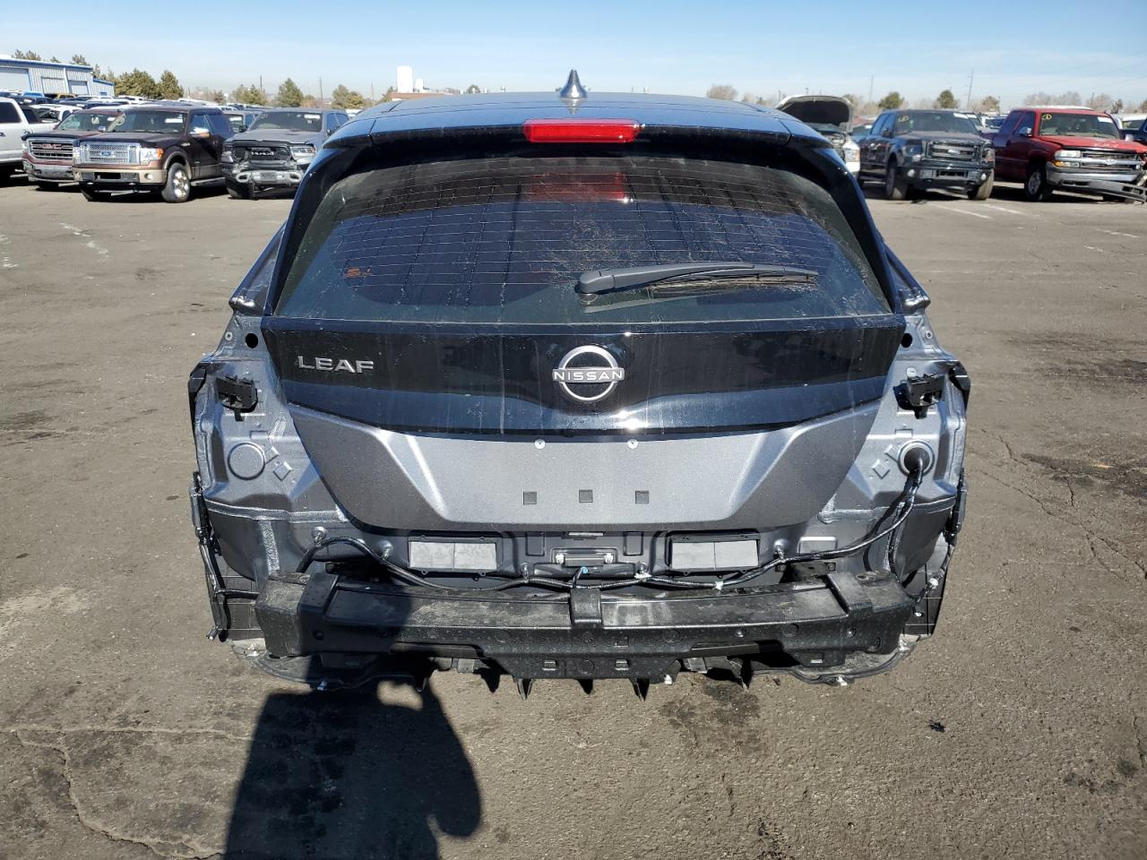 1N4AZ1BV4SC561320 NISSAN LEAF 2025