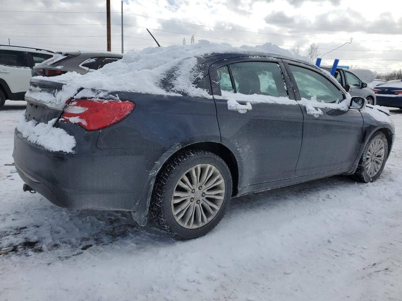 2012 Chrysler 200 - Image 3