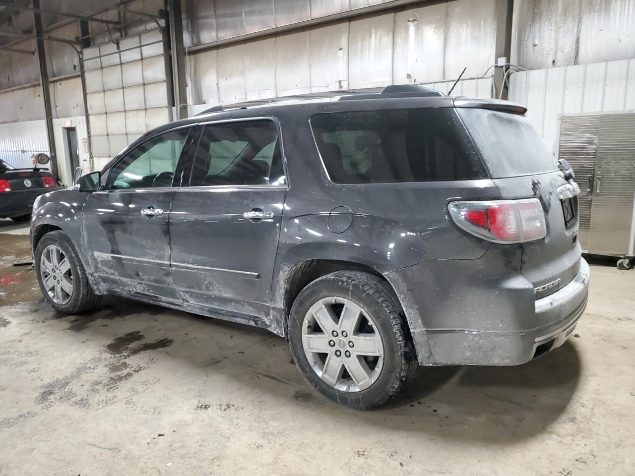 2014 GMC Acadia - Image 2