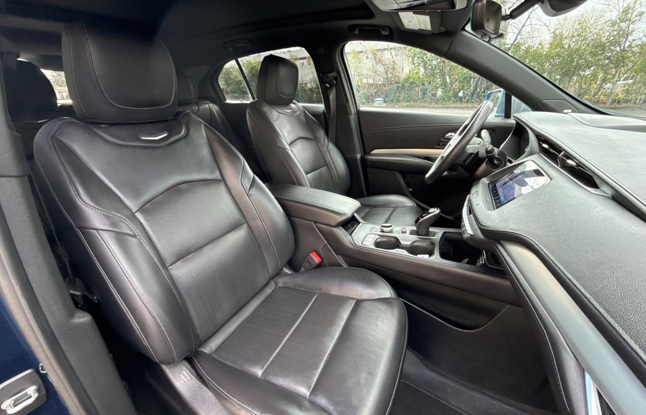 2020 Cadillac XT4 - Image 5