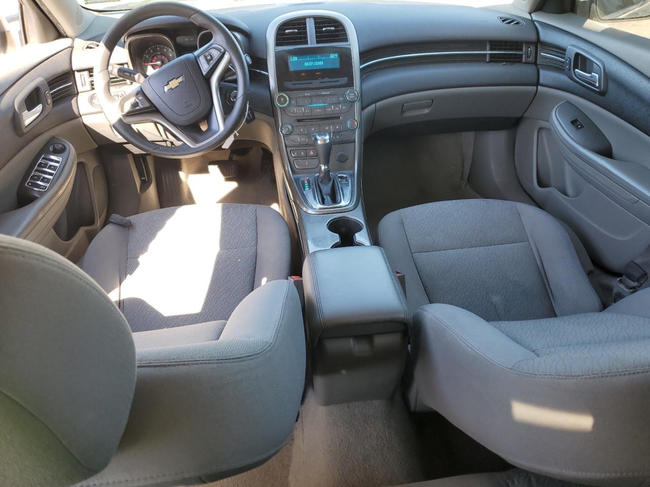 2013 Chevrolet Malibu - Image 8