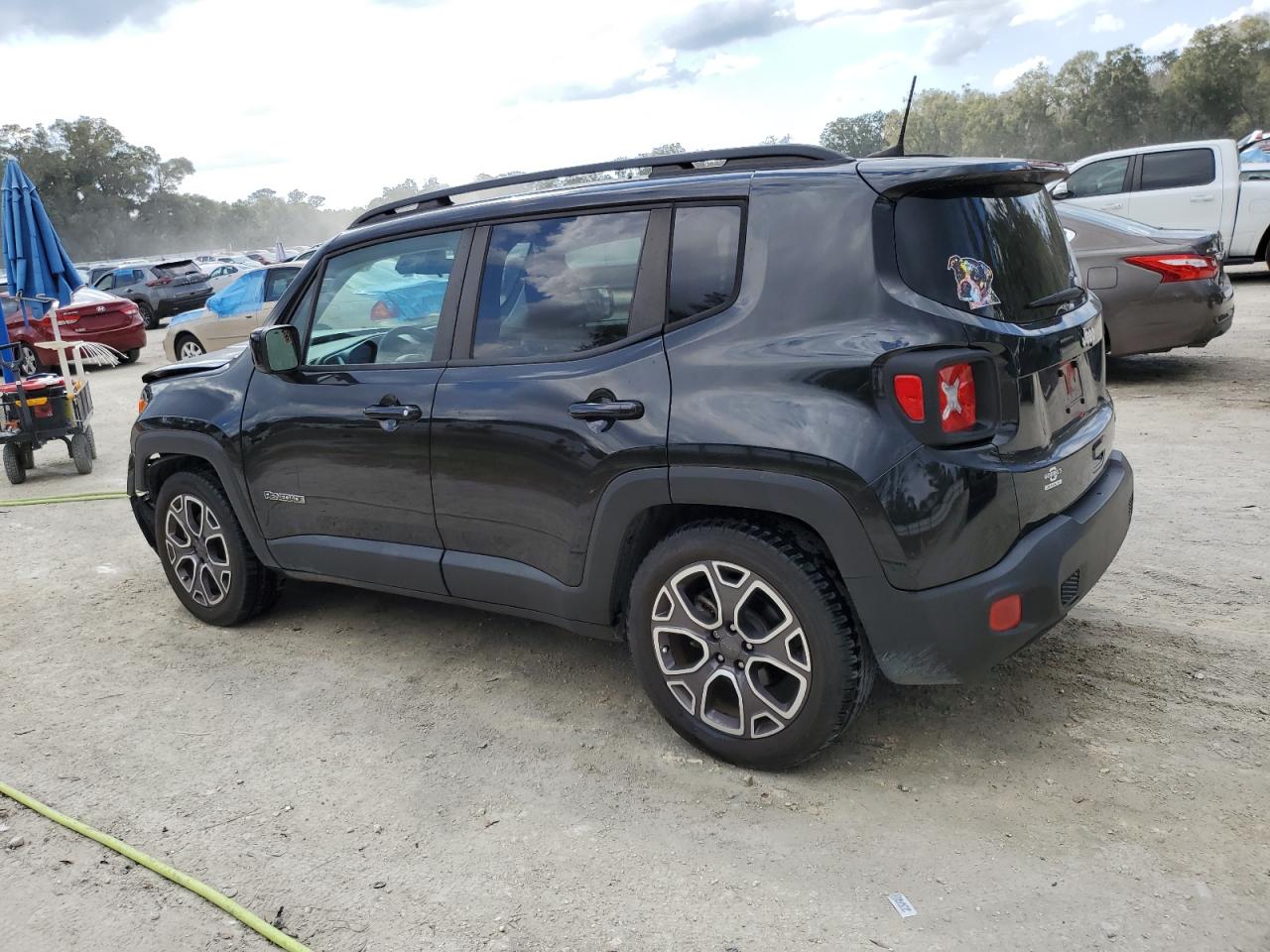 2018 Jeep Renegade - Image 2