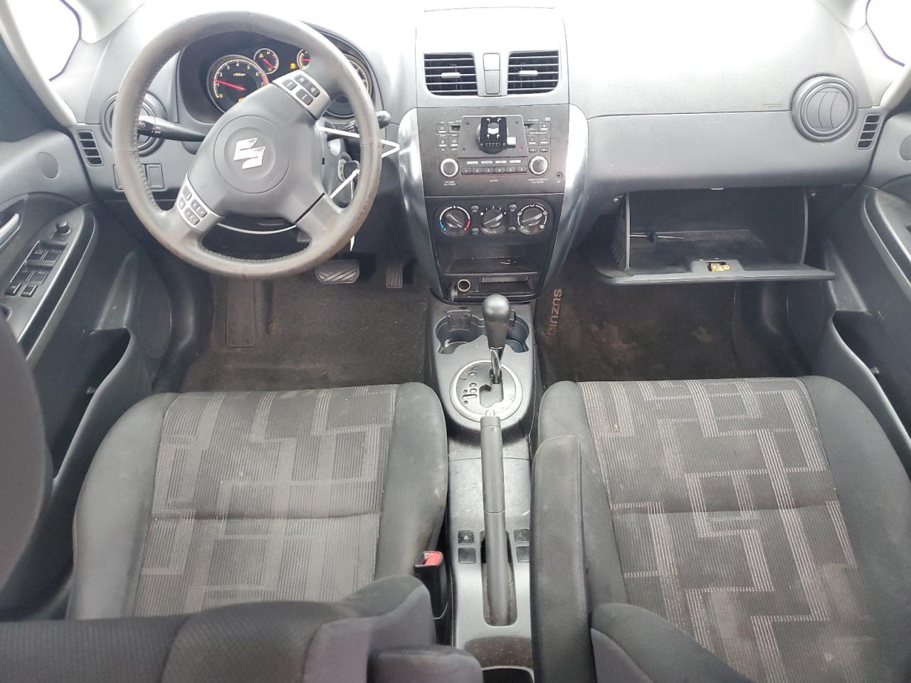 2012 Suzuki SX4 - Image 8