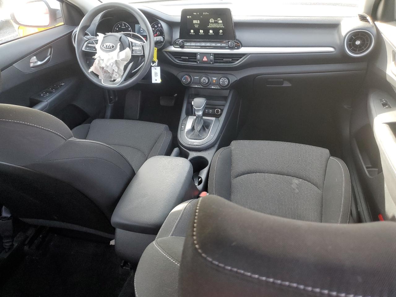 2021 Kia Forte - Image 8