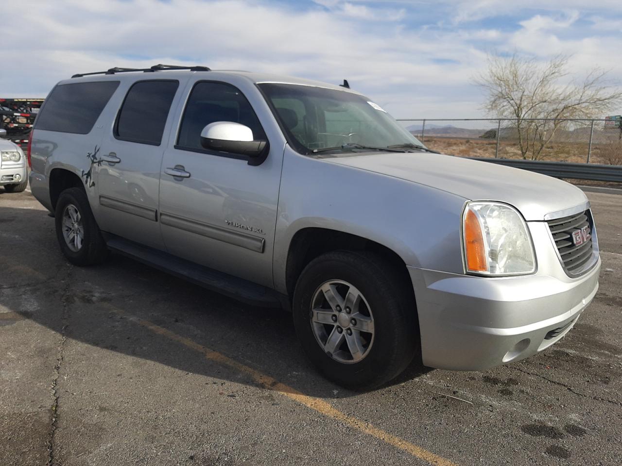 2012 GMC Yukon - Image 4