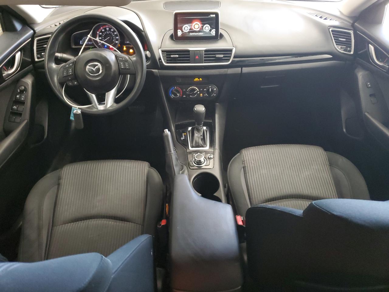 2016 Mazda 3 - Image 8
