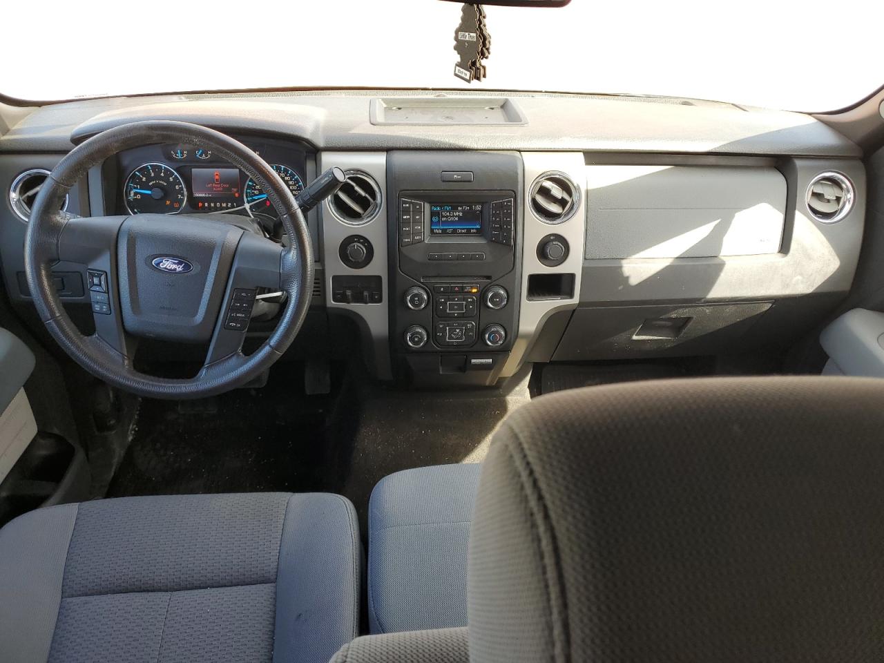 2014 Ford F-150 - Image 8