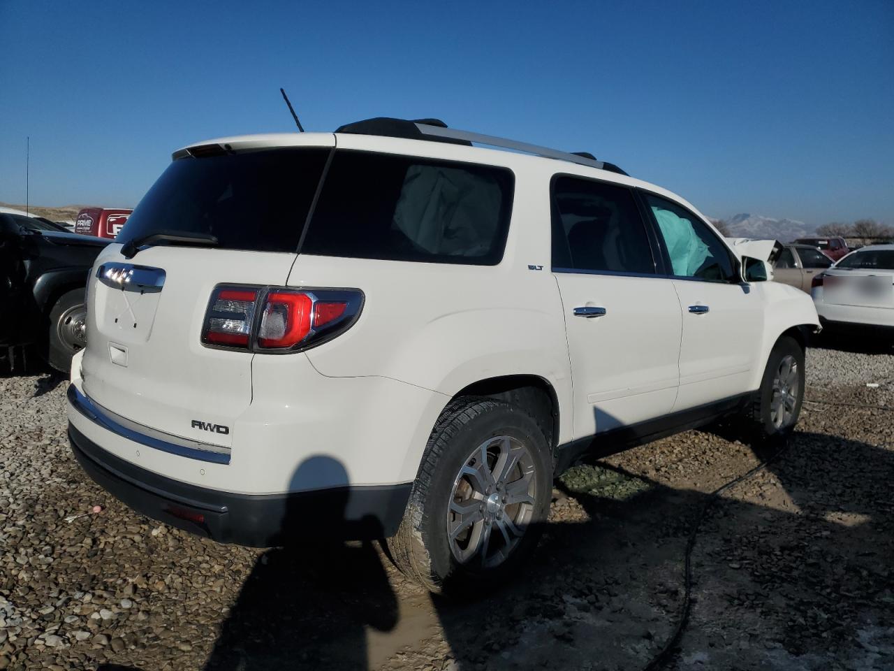 2013 GMC Acadia - Image 3