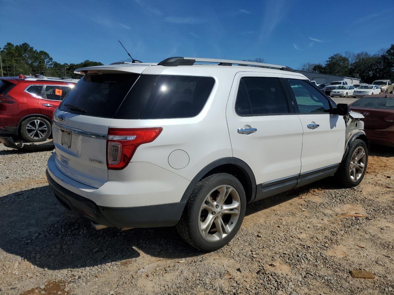 2014 Ford Explorer - Image 3