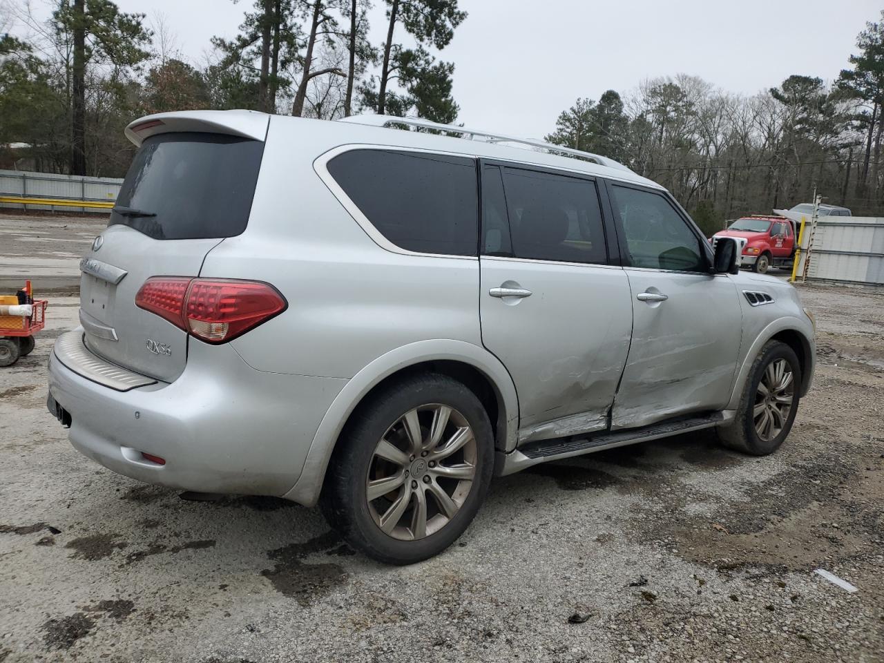 2012 Infiniti QX56 - Image 3