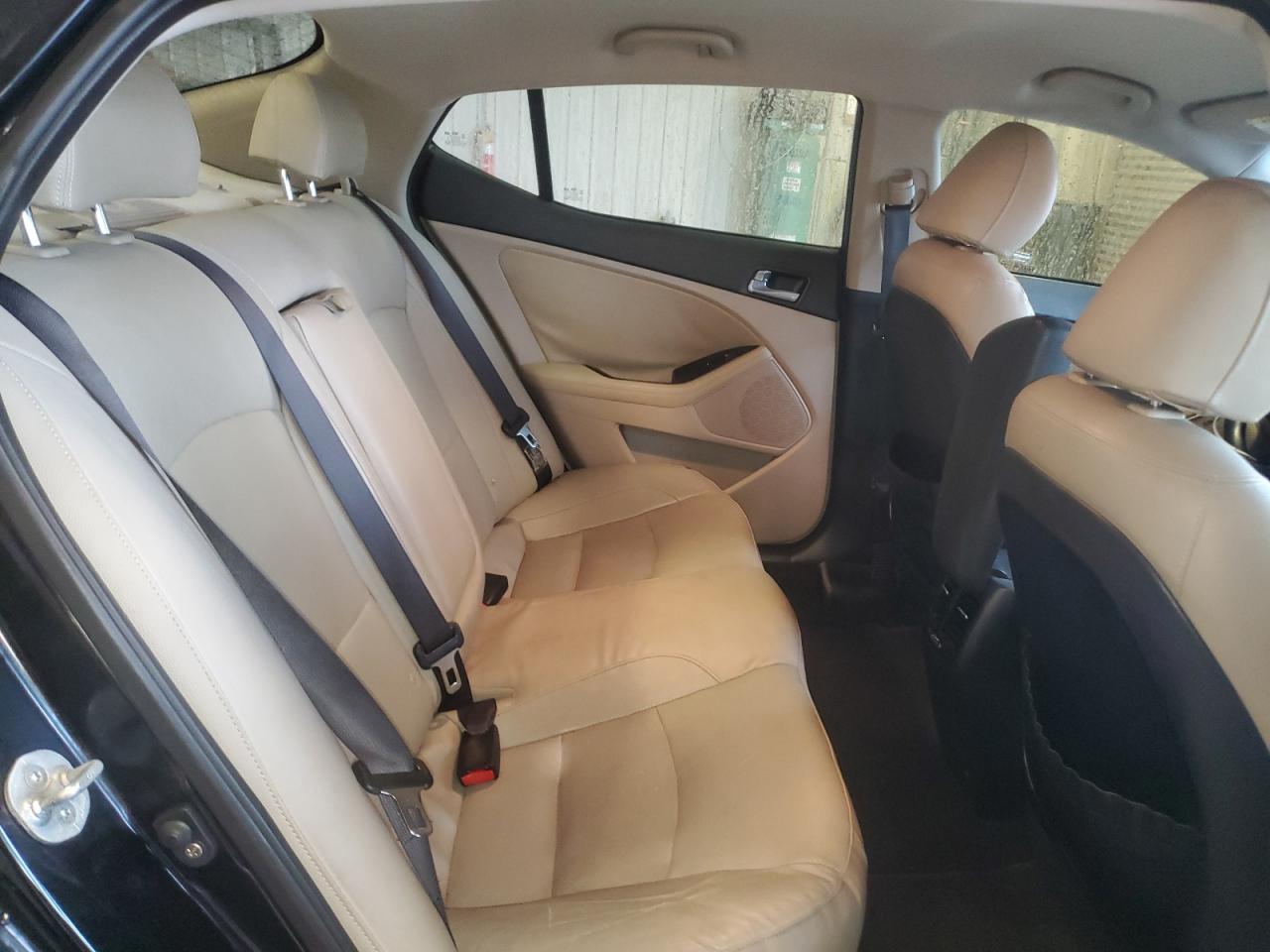 2014 Kia Optima - Image 10