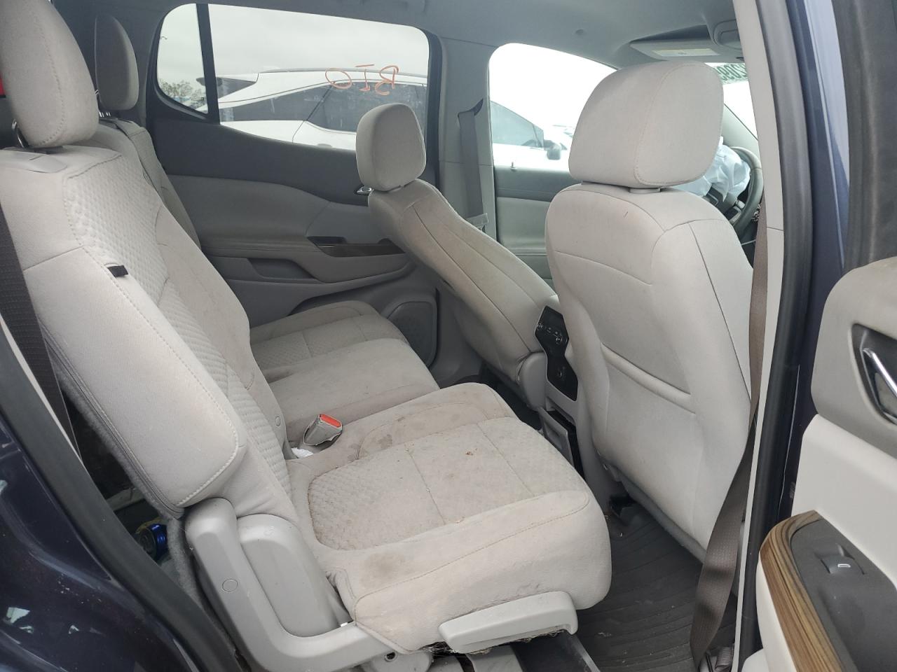 2019 GMC Acadia - Image 11
