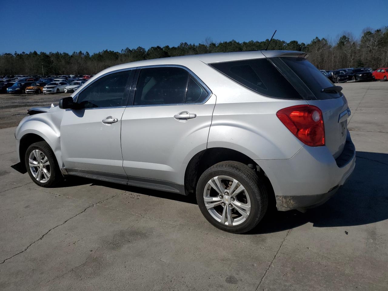 2014 Chevrolet Equinox - Image 2
