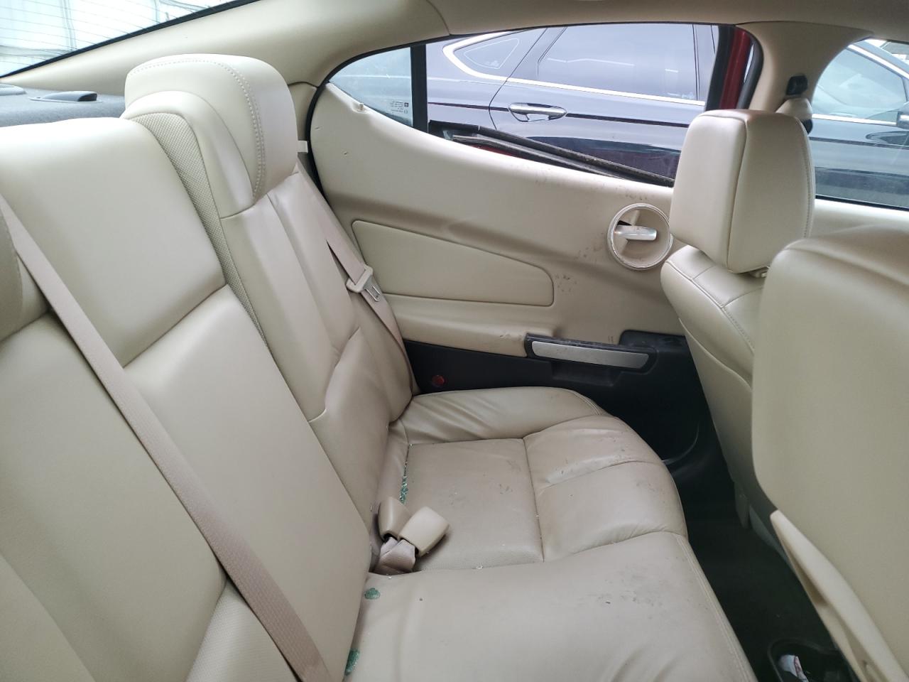 2007 Pontiac Grand Prix - Image 10