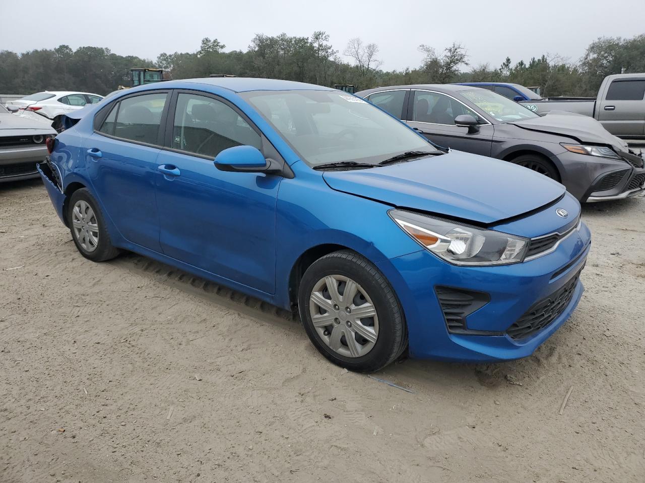 2021 Kia Rio - Image 4
